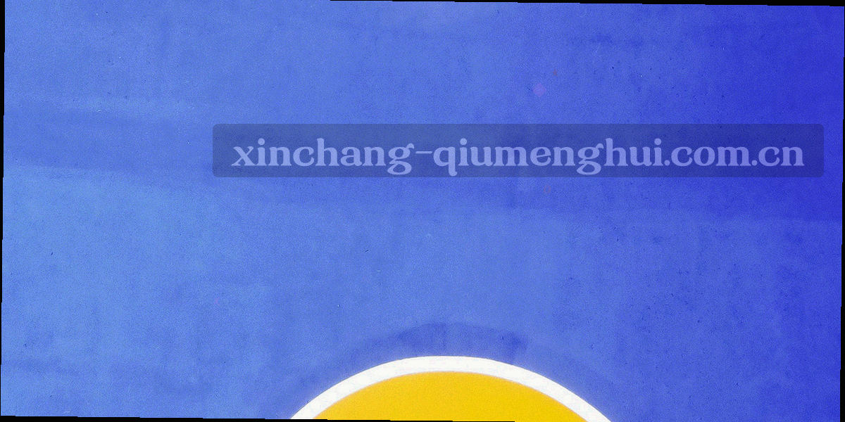 体育场灯光与跑道局部的长条状图片，强调沉浸感